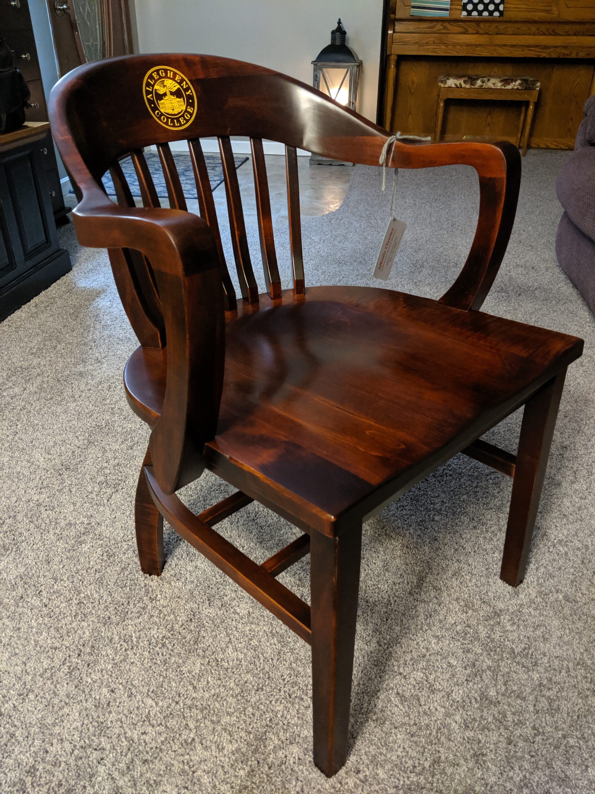 Affinity Classic Alumni Chair